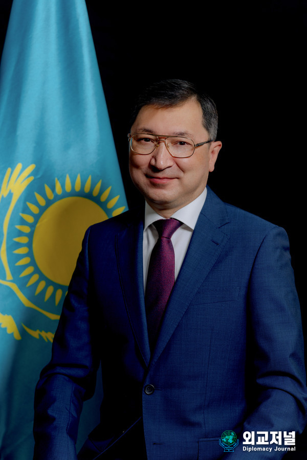 &nbsp;Ambassador Bakyt Dyussenbayev of Kazakhstan in Seoul