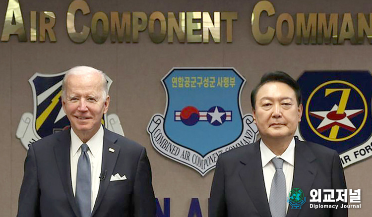 &nbsp;President Yoon Suk-yeol and U.S. President Biden visited Osan Air Operations Command Aerospace Operations Headquarters on May 22.