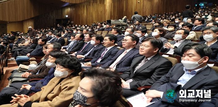 모범납세자와 함께 KBS 열린음악회 방청