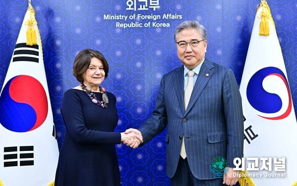 박진 외교부장관, 로즈매리 디칼로 유엔 정무평화구축국 사무차장 접견