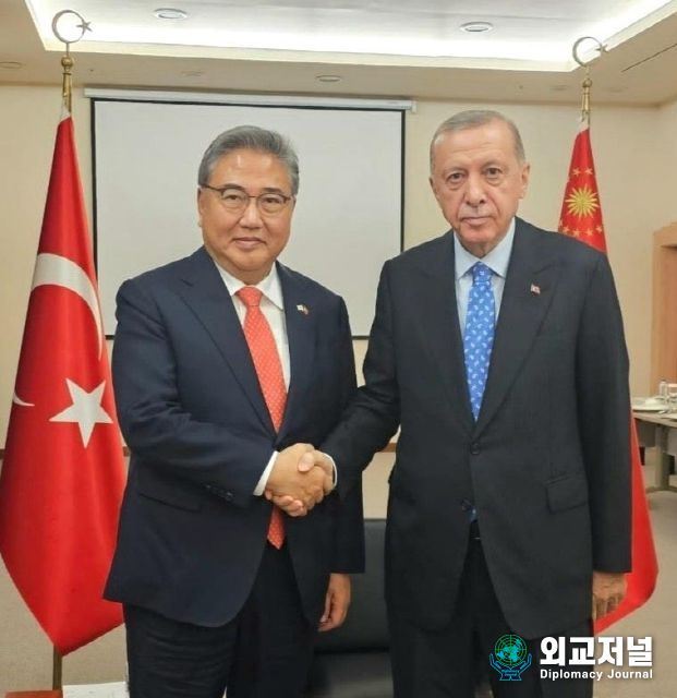 박진 외교부장관, 에르도안 튀르키예 대통령 예방