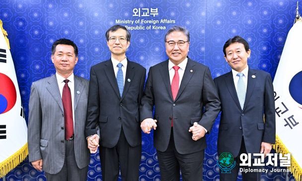 한일중 3국 협력 사무국(TCS) 제7대 사무총장단 접견