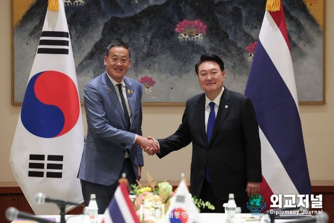 9월 20일 윤석열 대통령은 세타 타위신 태국 총리와 한-태국 정상회담을 가졌다.