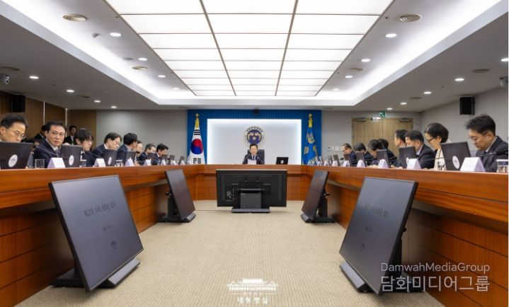 제17차 대통령 주재 수석·보좌관 회의(대통령실)