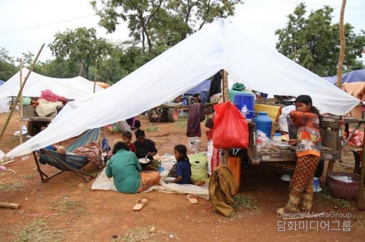 지난 7월 26일 캄보디아 오다르메안체이주의 한 국경 피난민 수용소. (사진/신화통신)